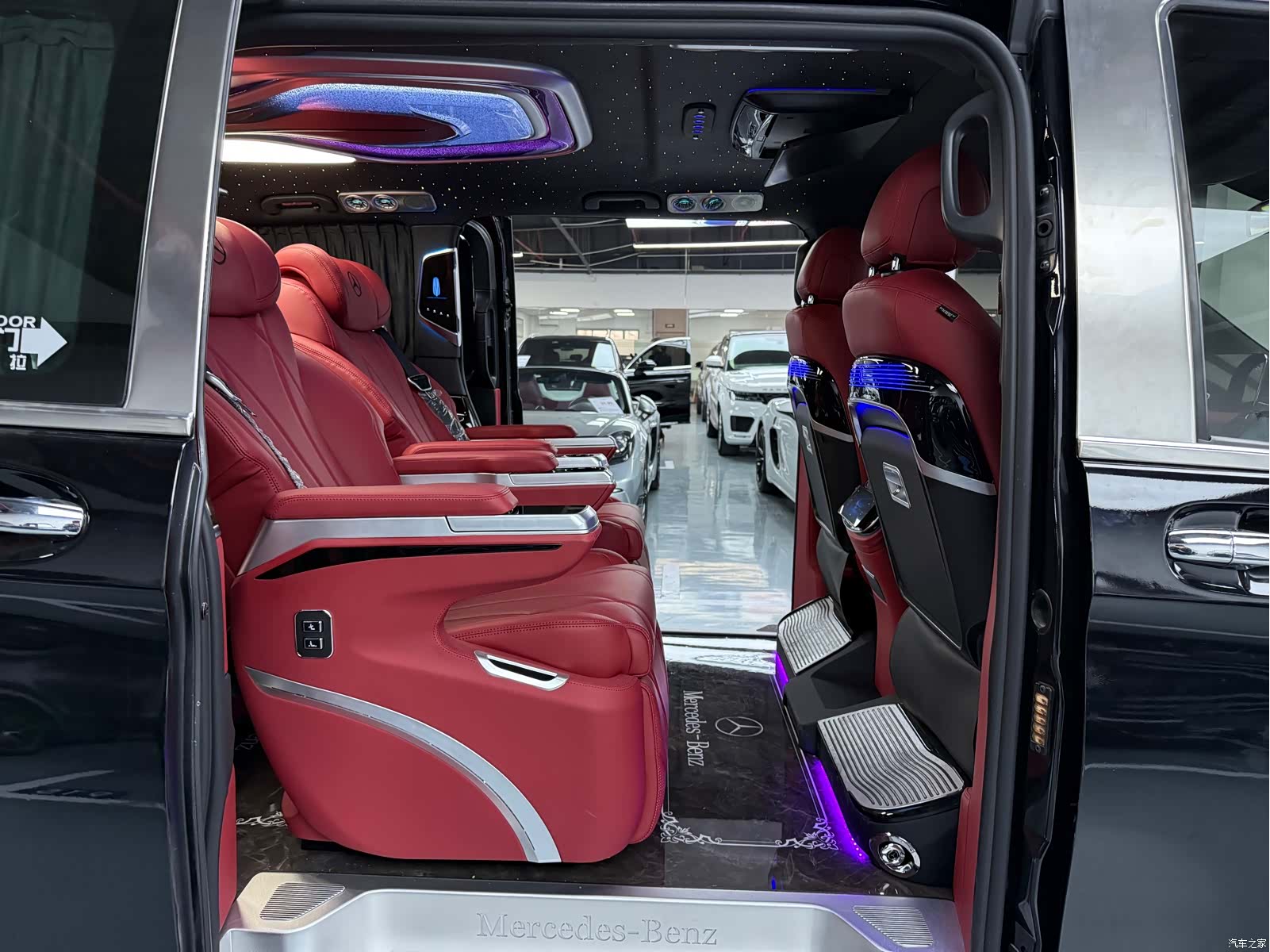 Mercedes-Benz 7, 2021 12