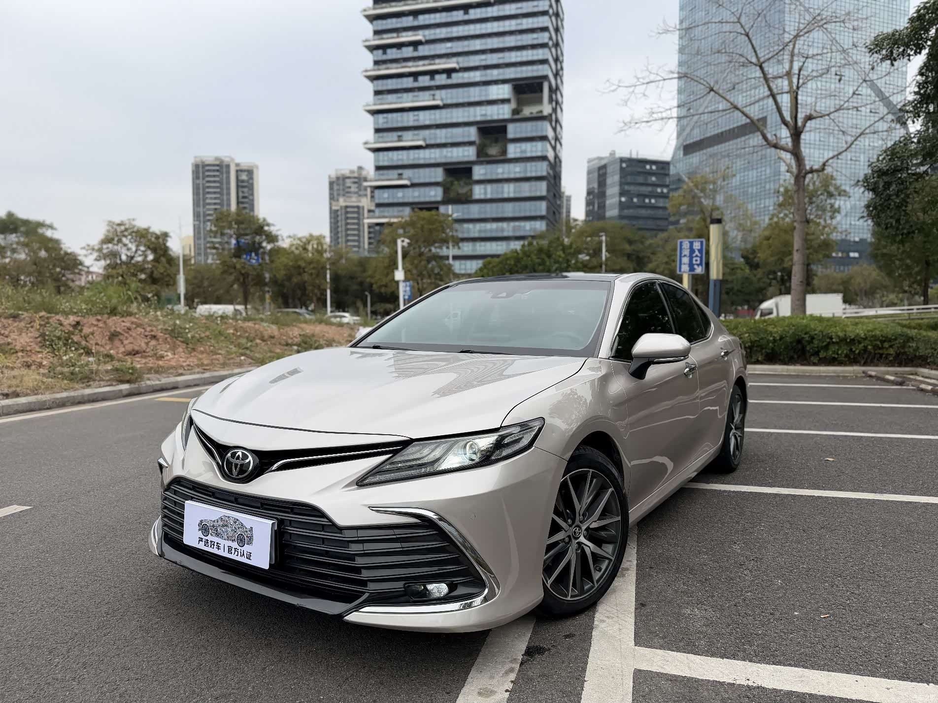 Toyota Camry, 2022 1