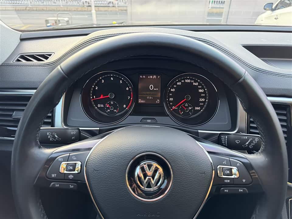 Volkswagen Tourang