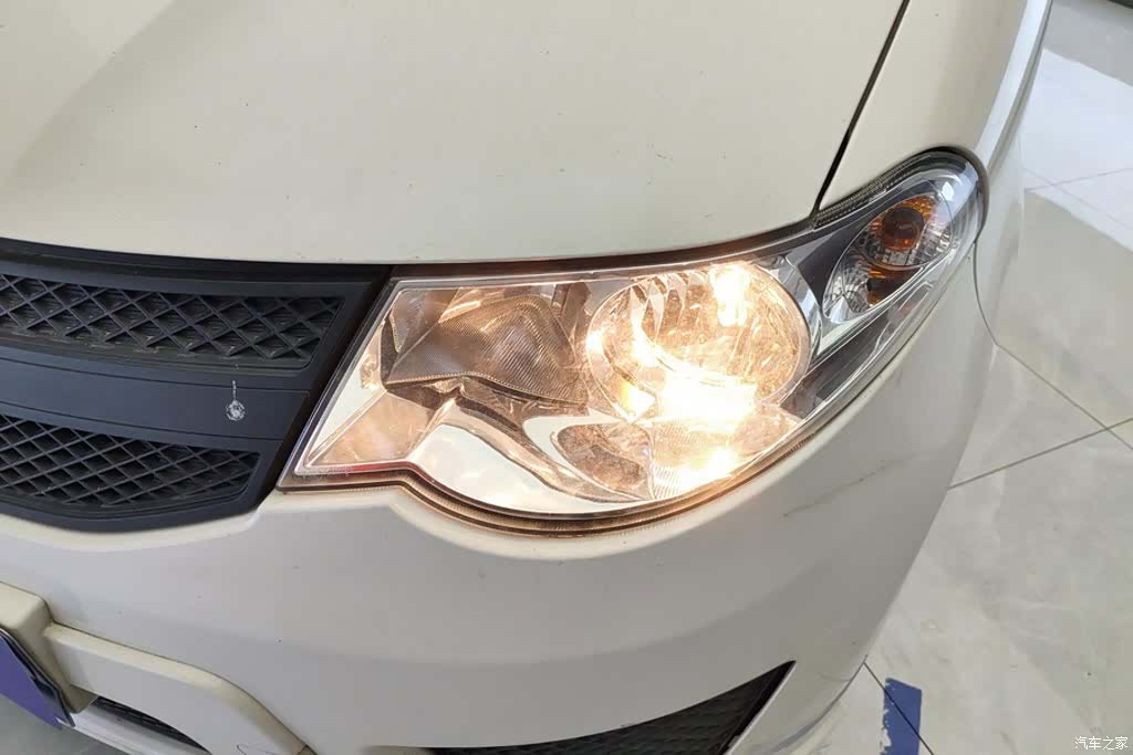 Wuling Hongguang, 2023 все фото