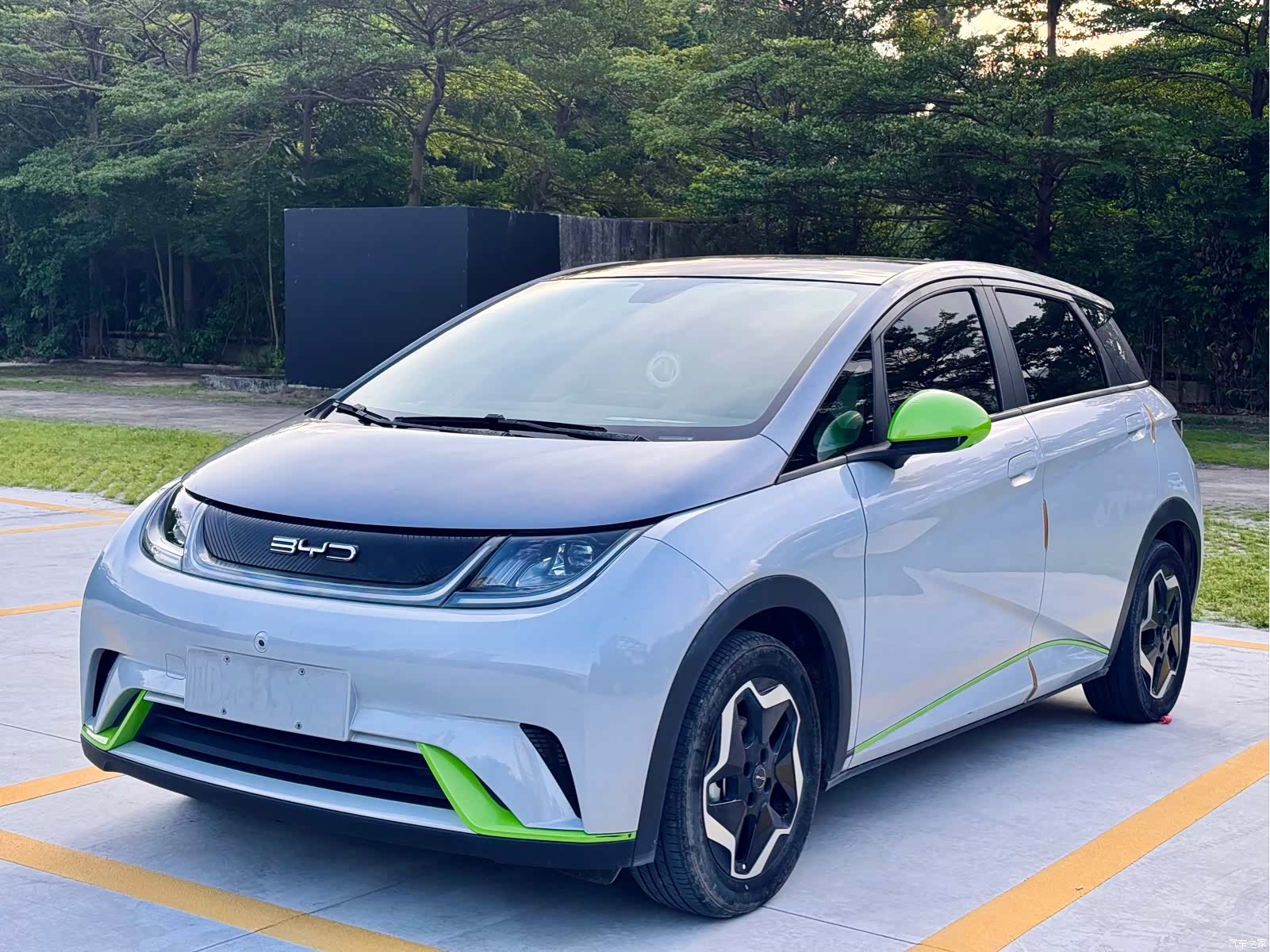 BYD Dolphin, 2022 22