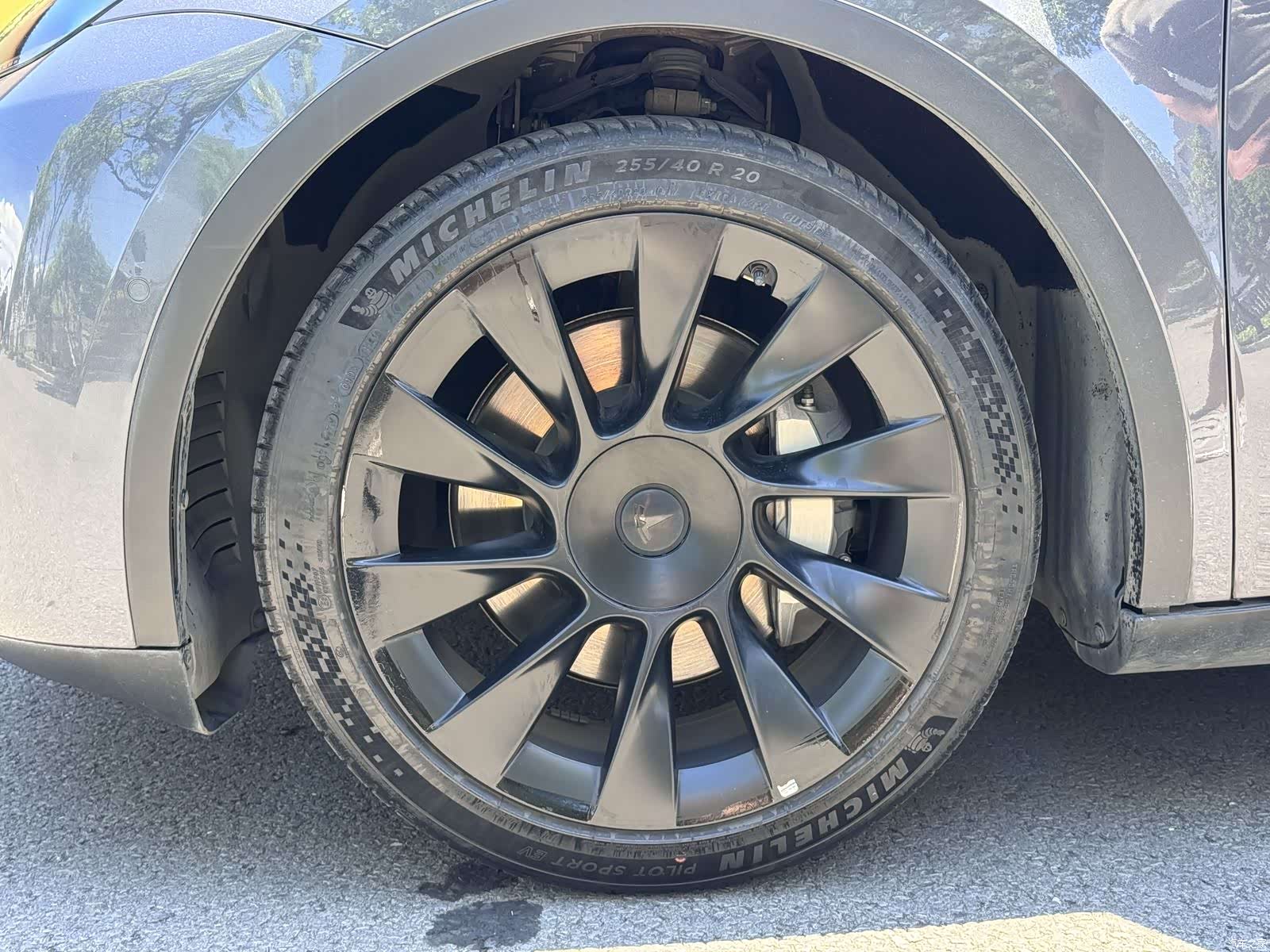 Tesla Model Y, 2021 11