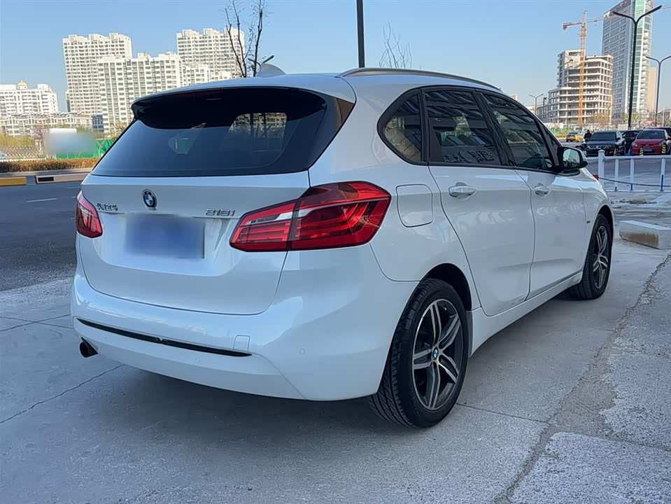 BMW 2 series station wagon