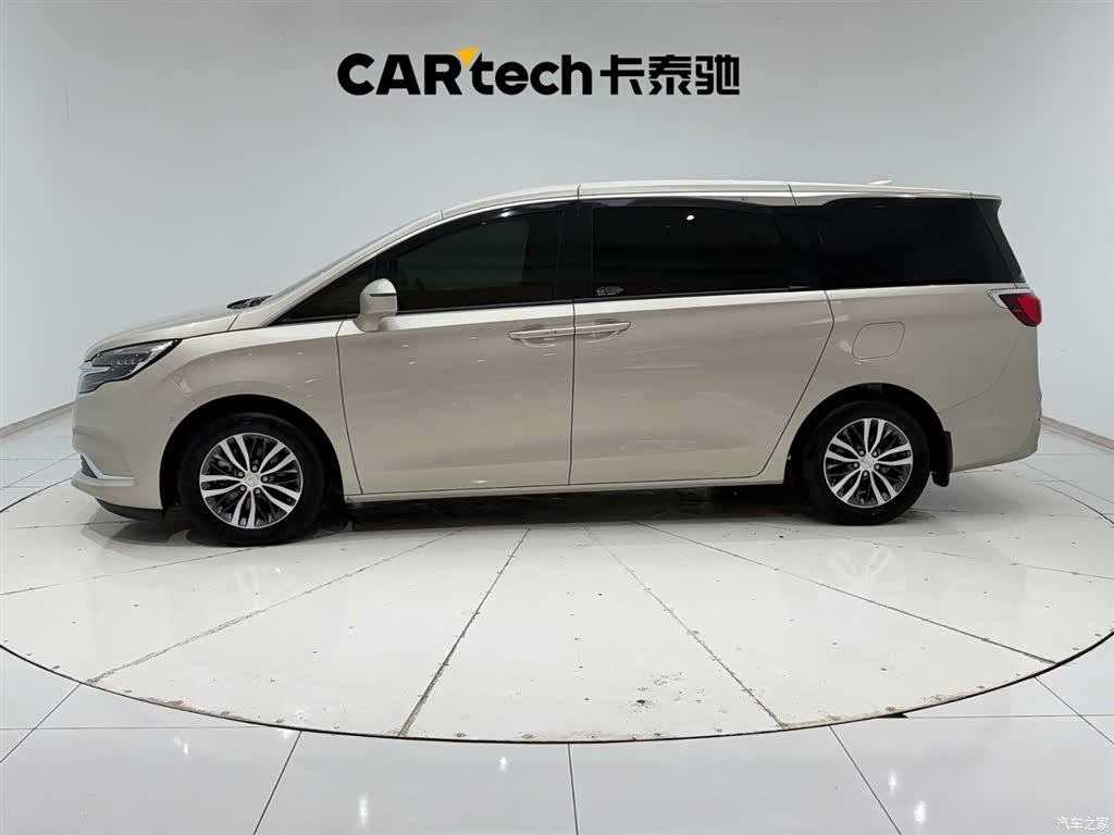 Buick GL8, 2021 6