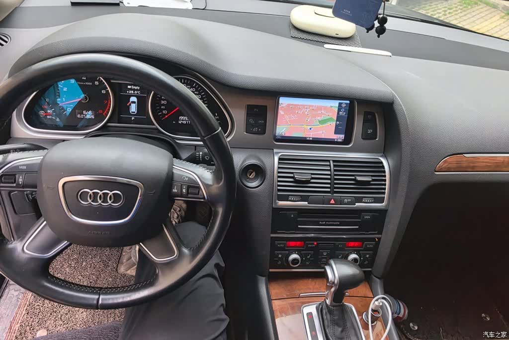 Audi Q7, 2015 12