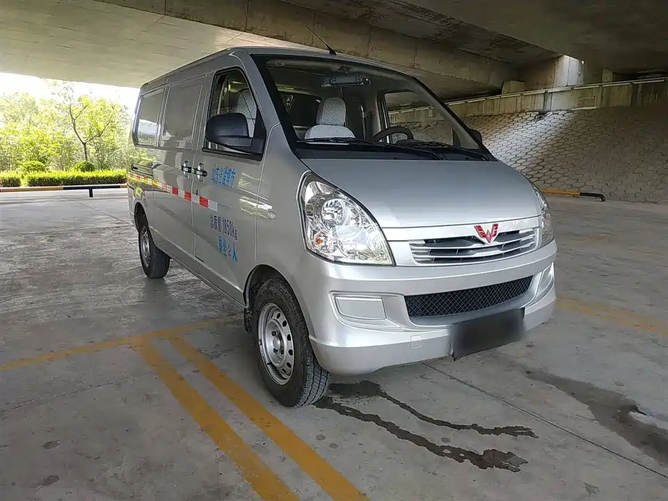 Wuling Wuling Rongguang S