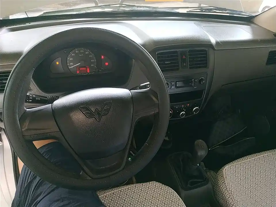 Wuling Wuling Rongguang S