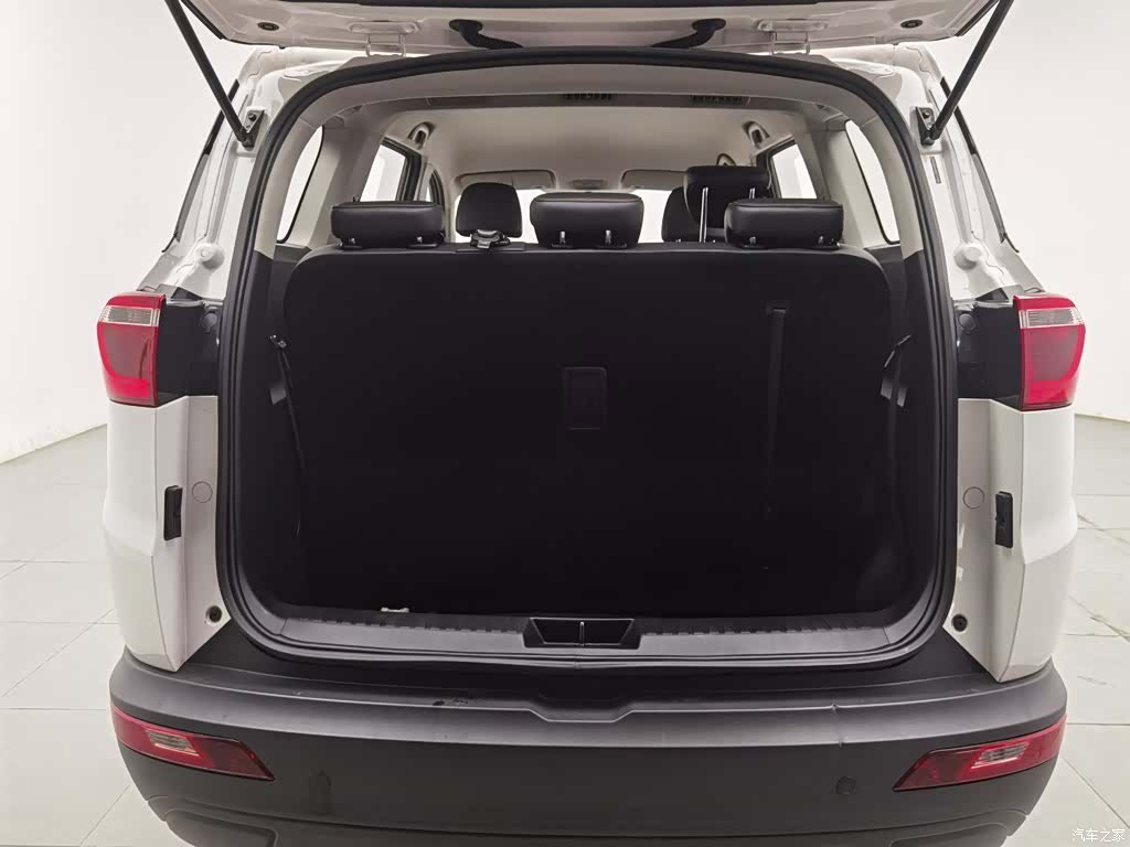 Wuling Hongguang, 2019 16