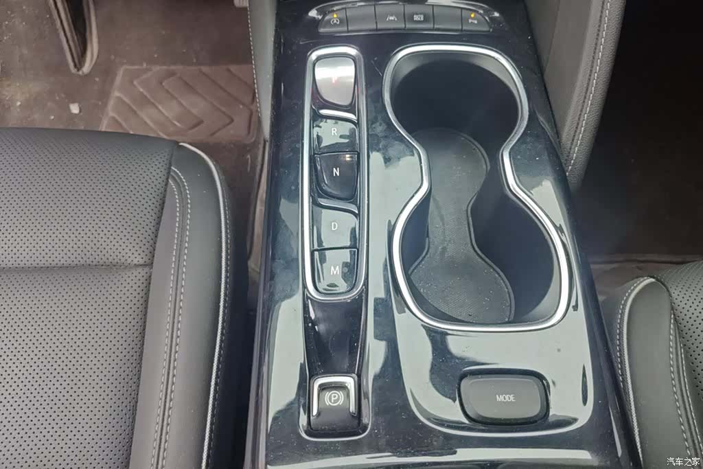 Buick Envision Plus, 2022 16