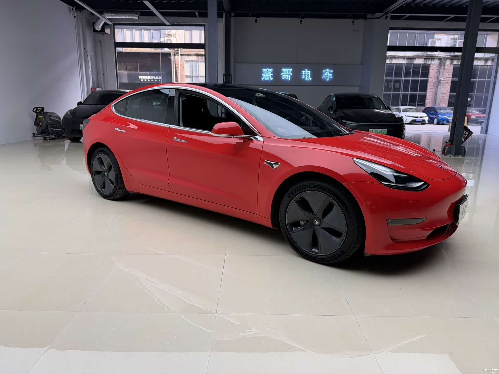 Tesla Model 3, 2019 3