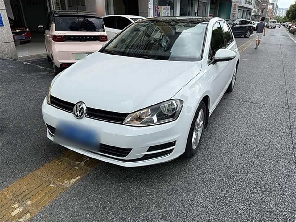 Volkswagen golf