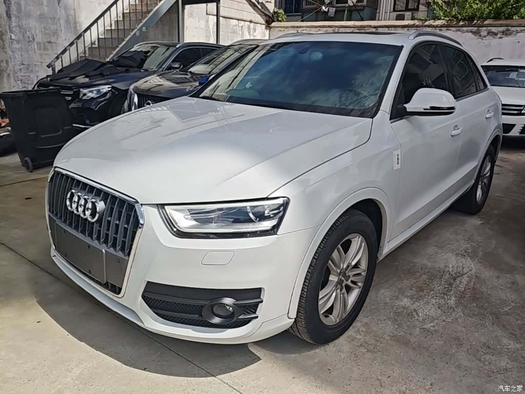 Audi Q3, 2015 2