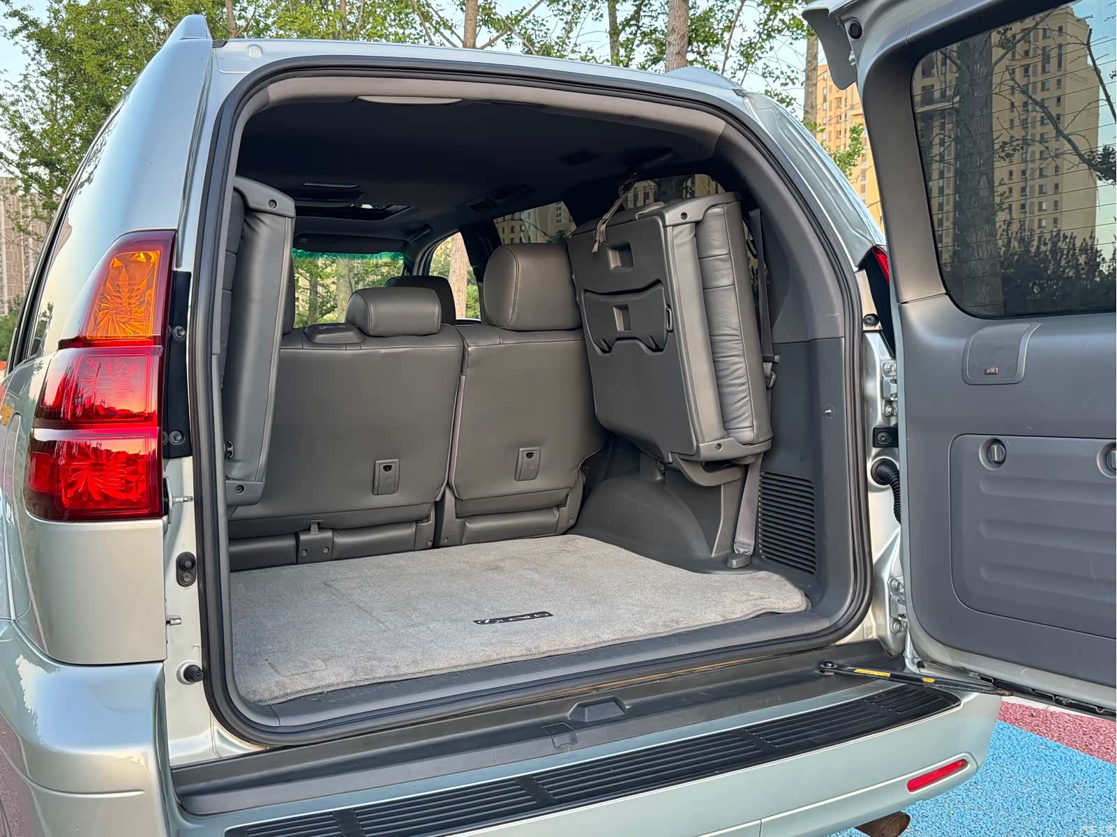 Lexus GX, 2005 29