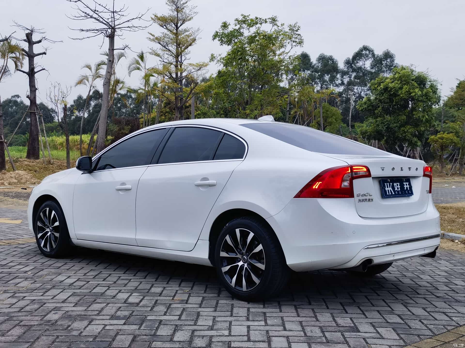 Volvo S60, 2020 все фото