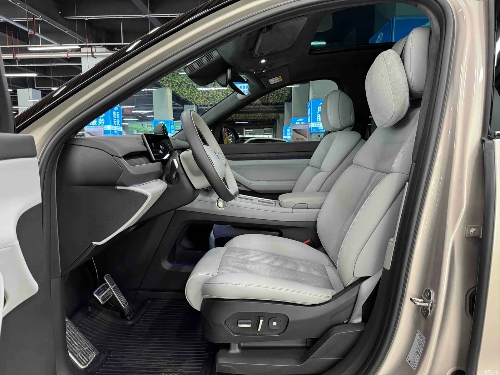 NIO ES8, 2025 6
