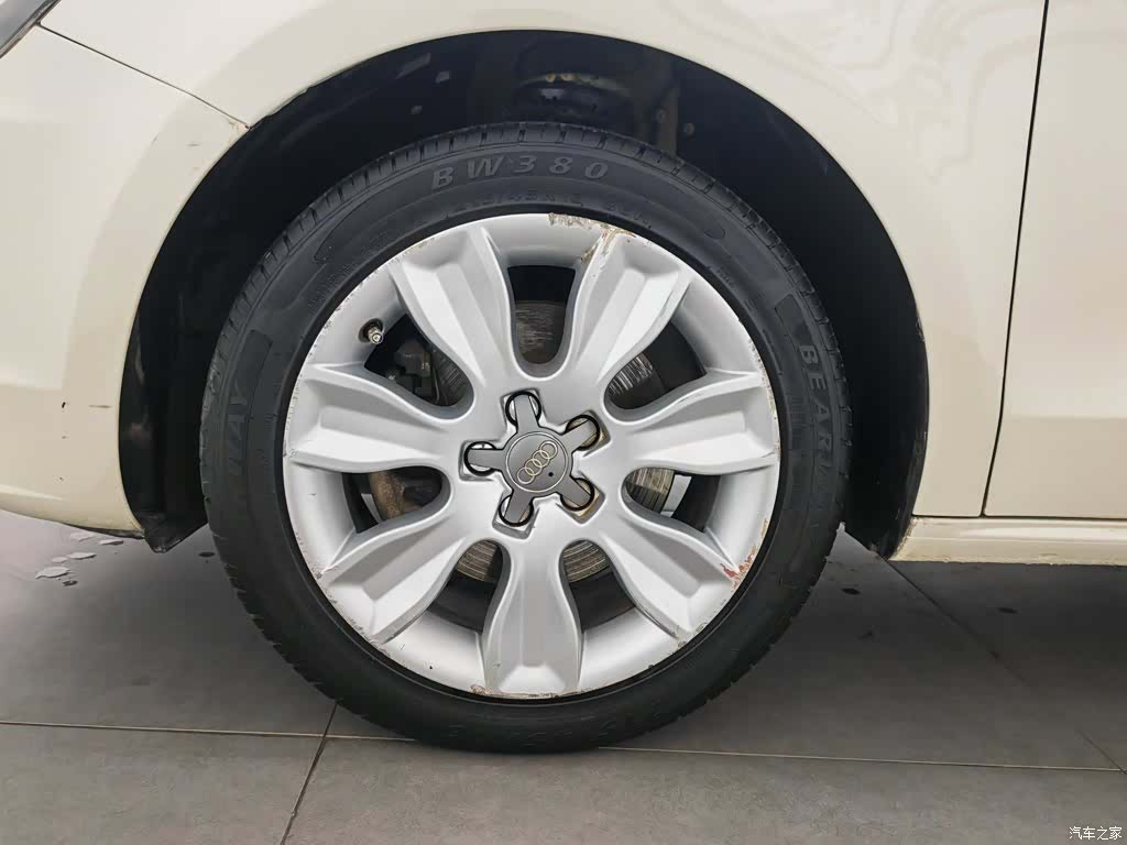 Audi A1, 2013 17