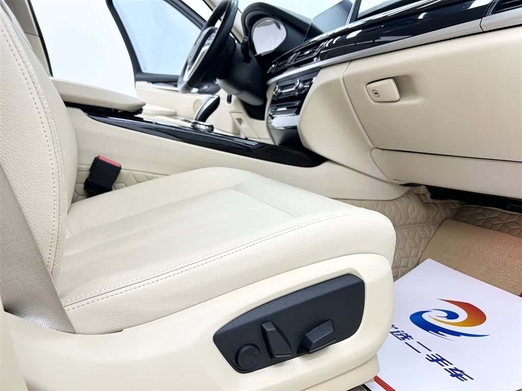 BMW X5, 2015 11