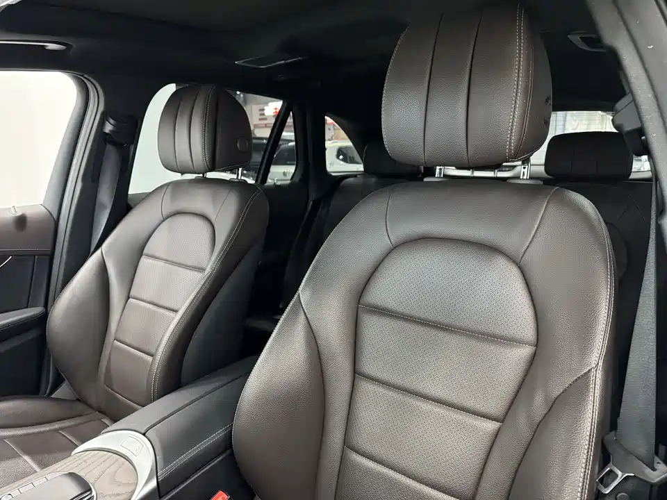 Mercedes-Benz GLC Mercedes-Benz GLC