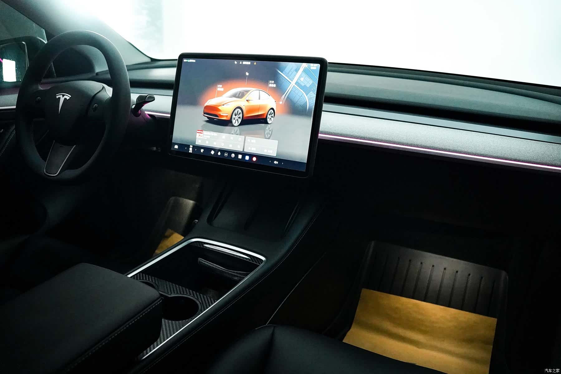 Tesla Model Y, 2024 15