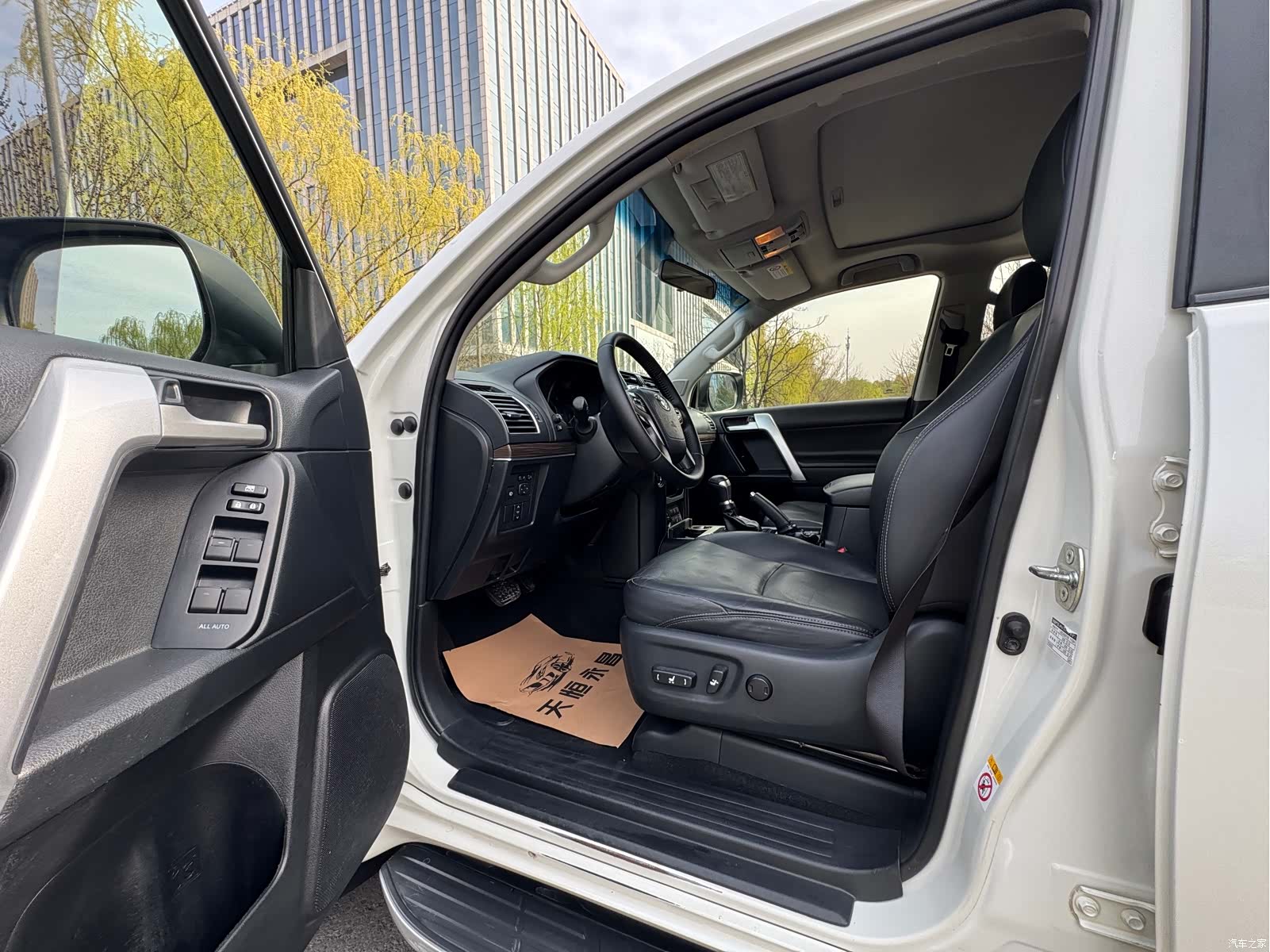 Toyota Prado, 2018 17
