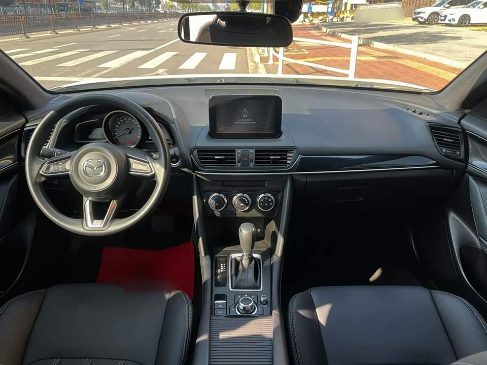 Mazda CX-4