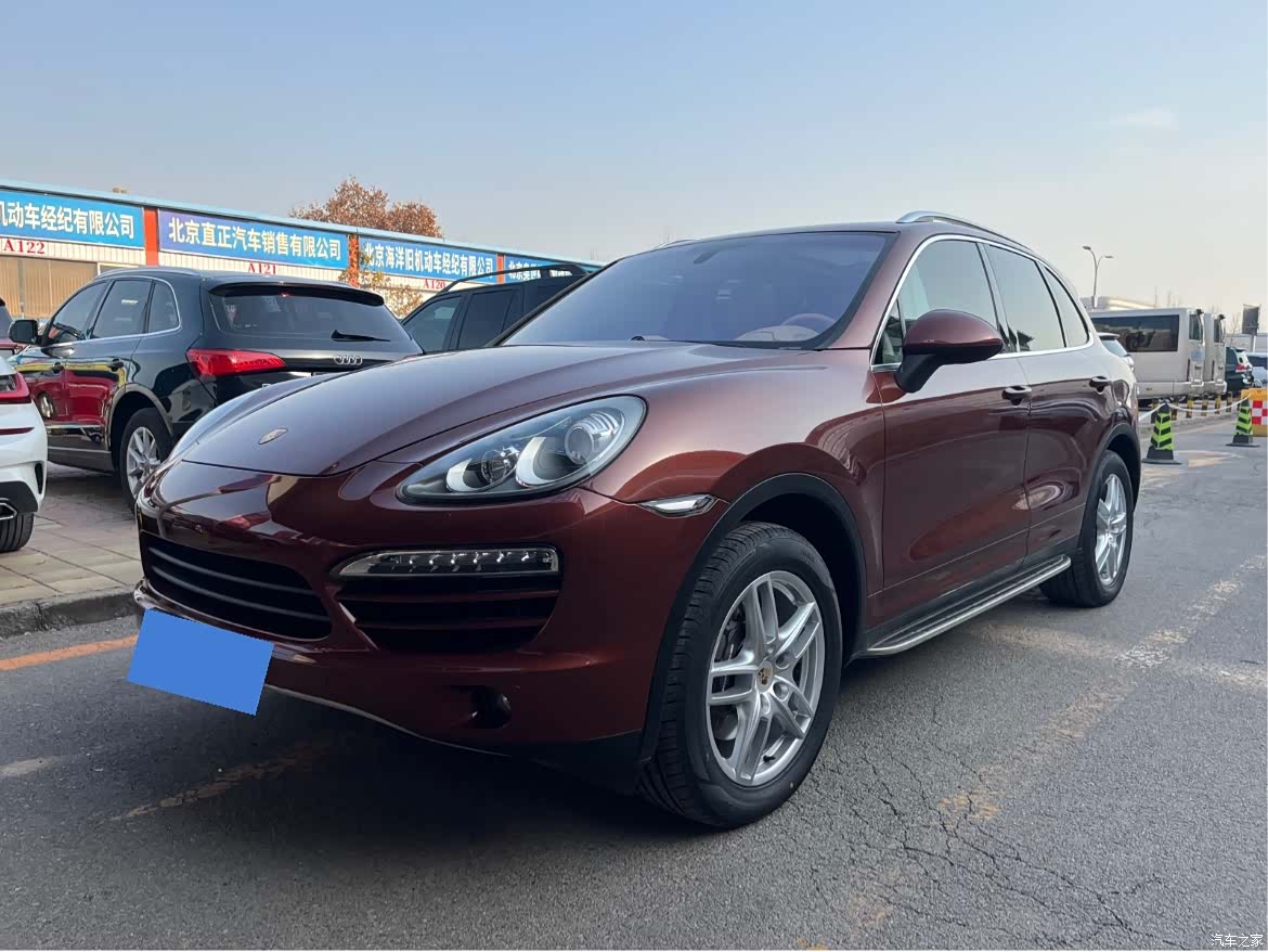 Porsche Cayenne, 2012 1