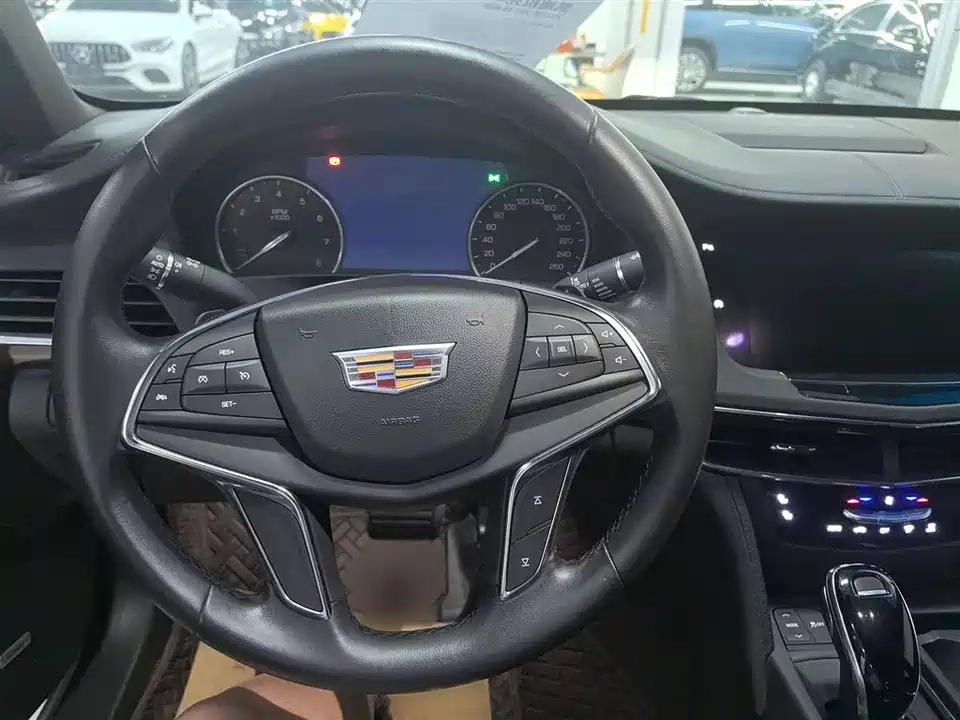 Cadillac CT6