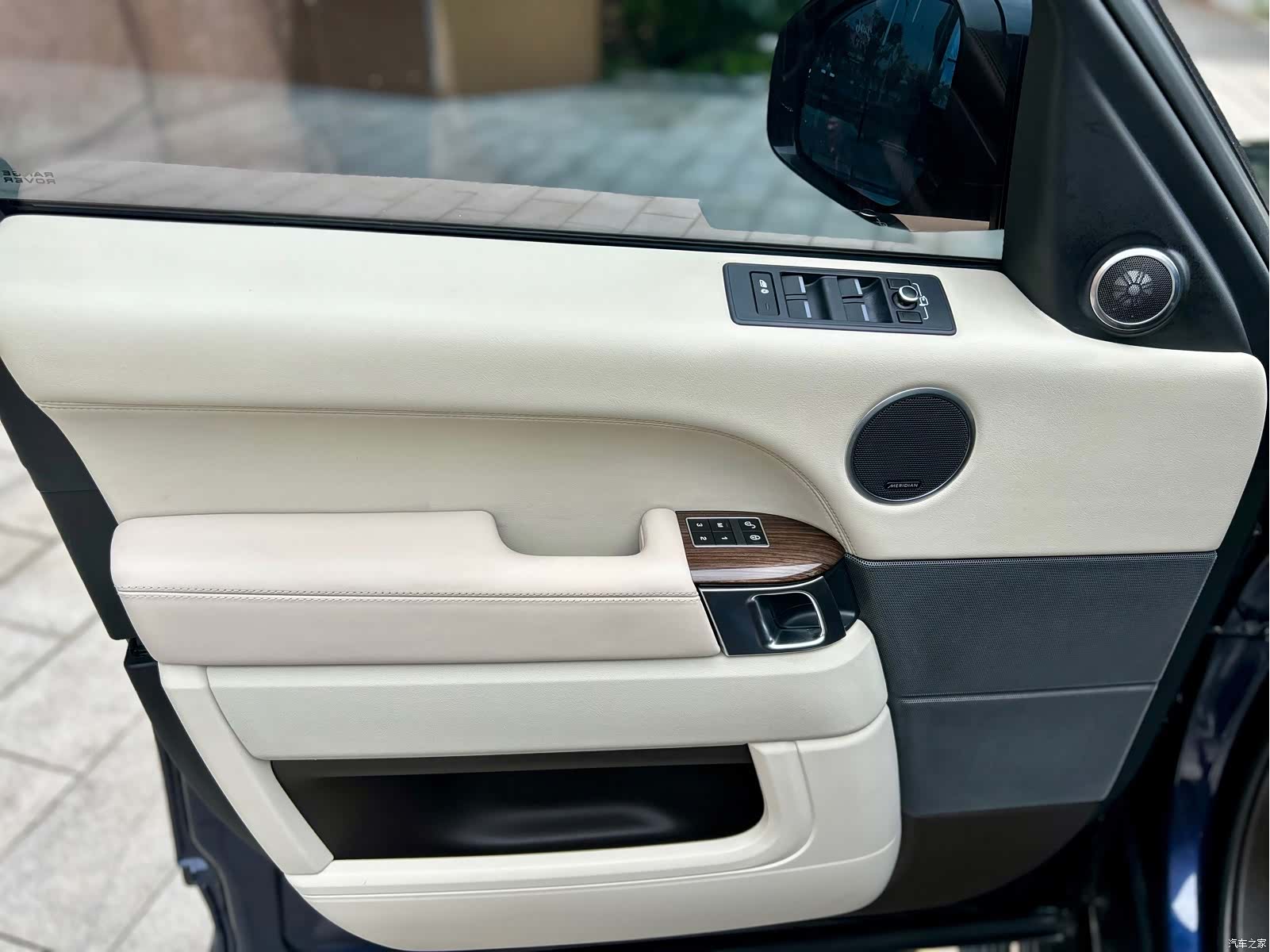 Land Rover Range Rover, 2015 15
