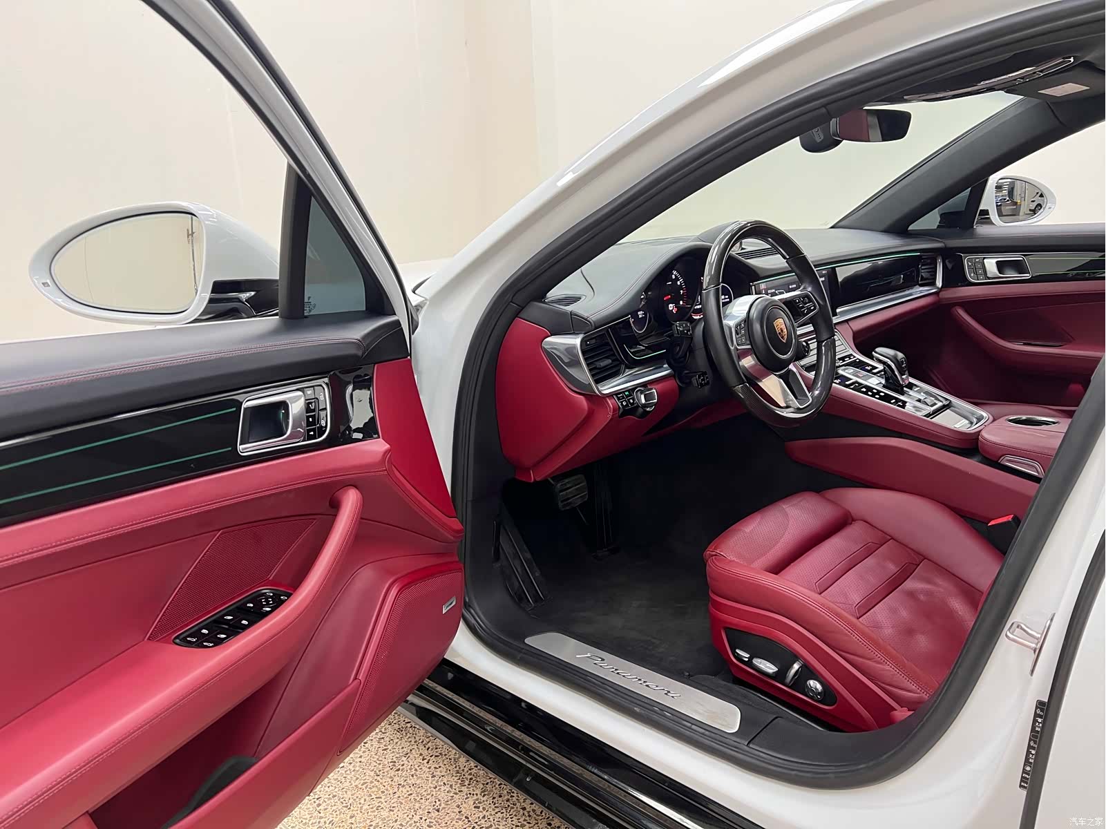 Porsche Panamera, 2017 16