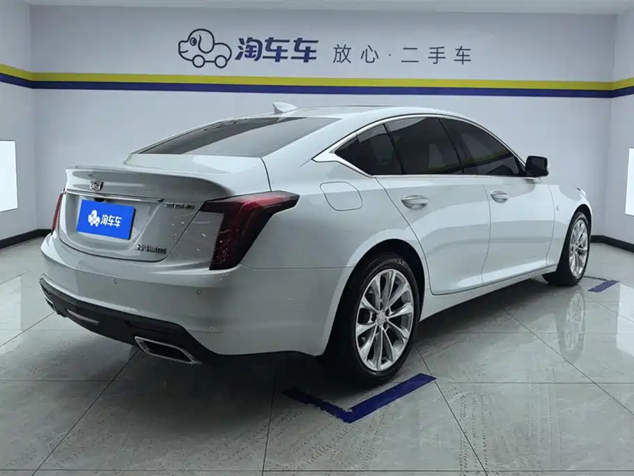 Cadillac CT5