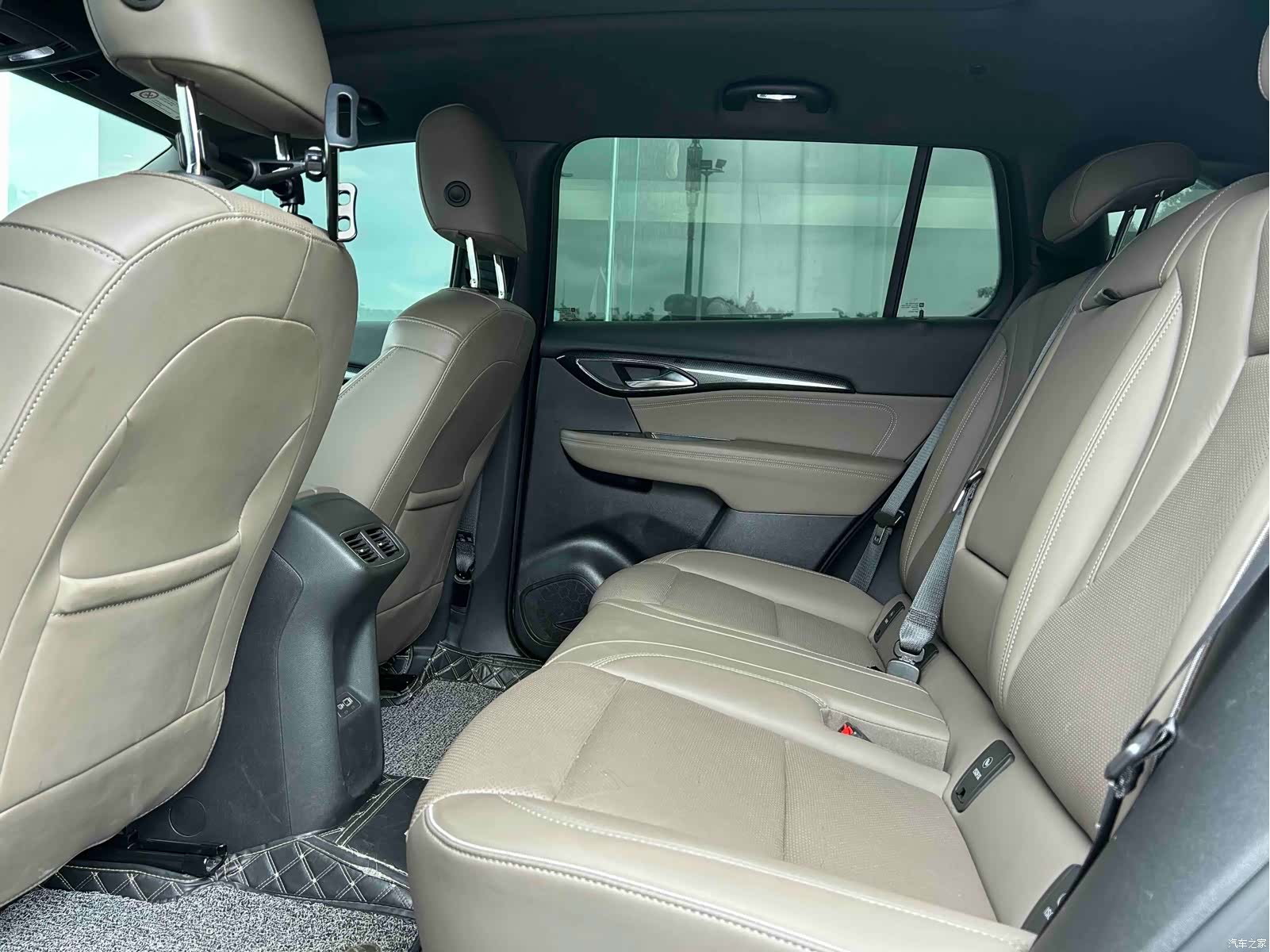 Buick Envision Plus, 2023 7
