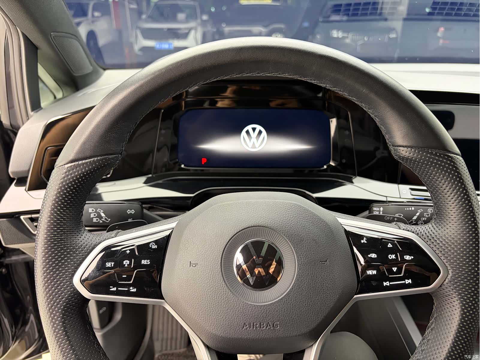 Volkswagen Golf, 2022 9