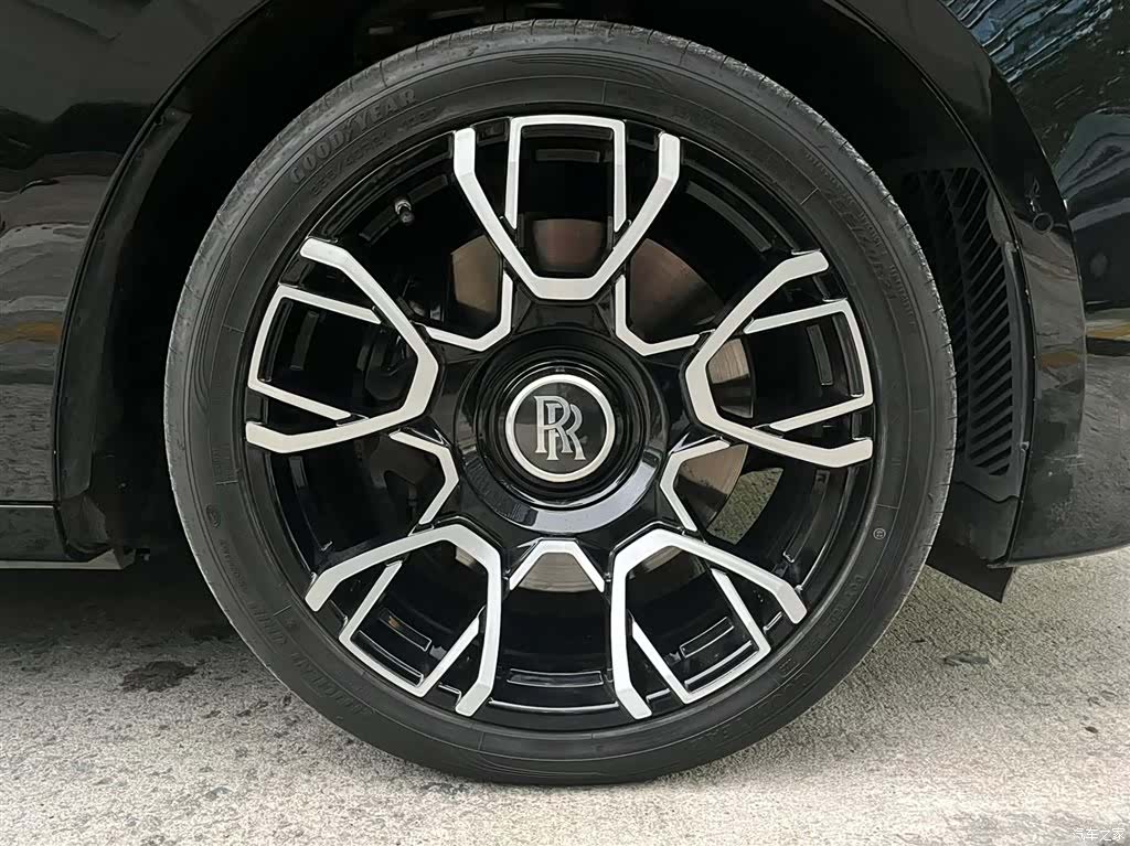 Rolls-Royce Ghost, 2021 7