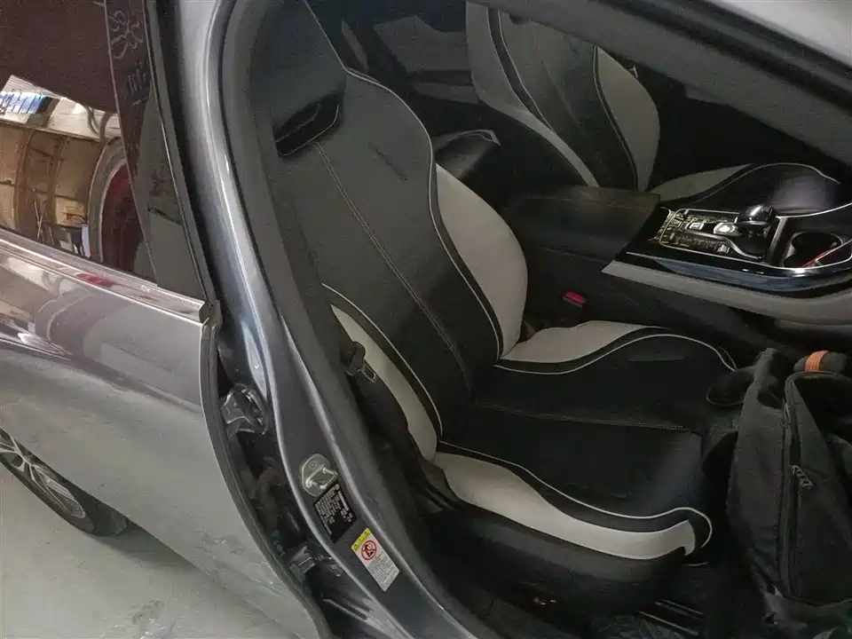BYD Qin Yuan