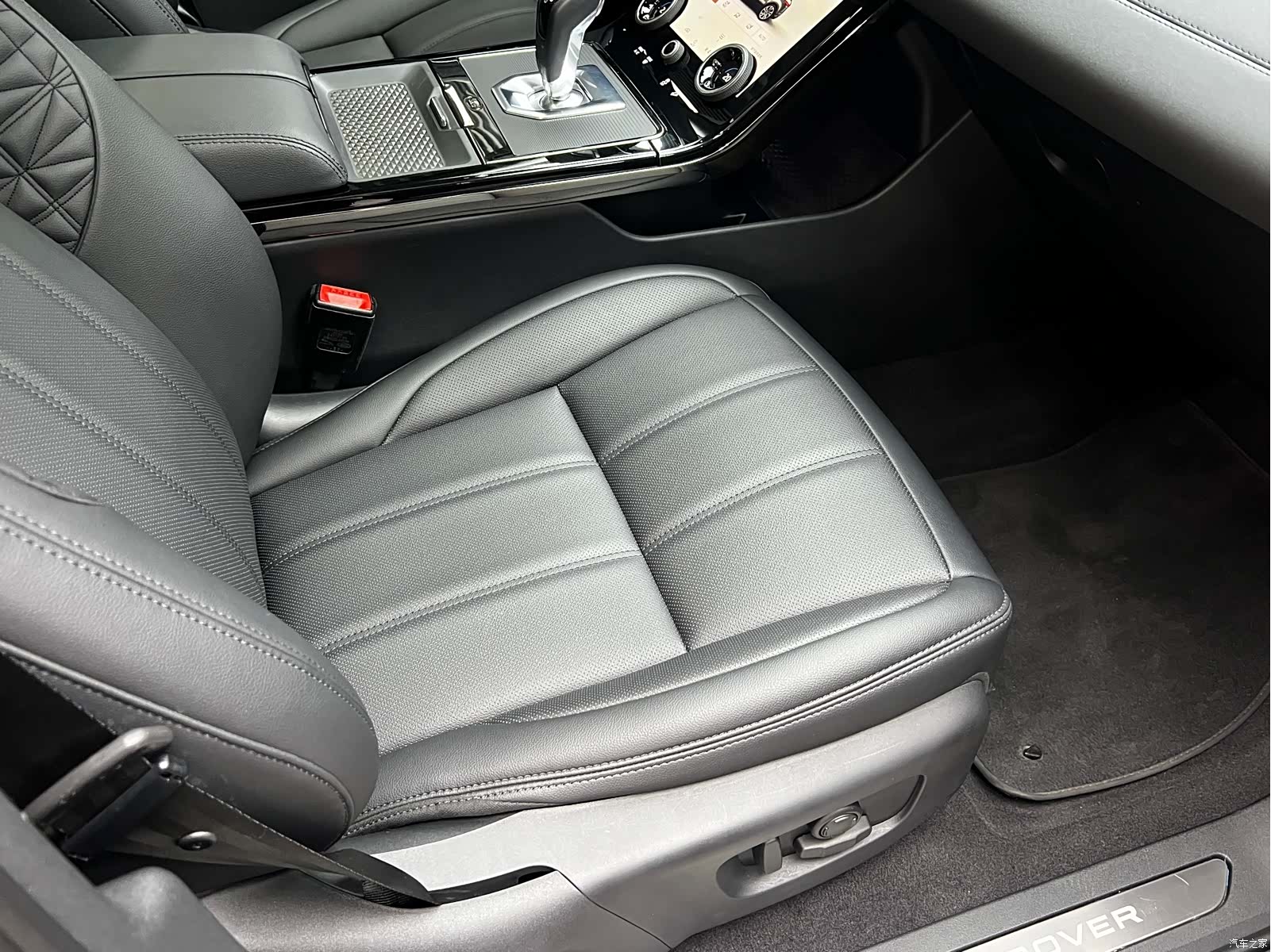 Land Rover Range Rover, 2023 24