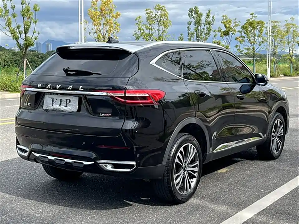 Haval F7