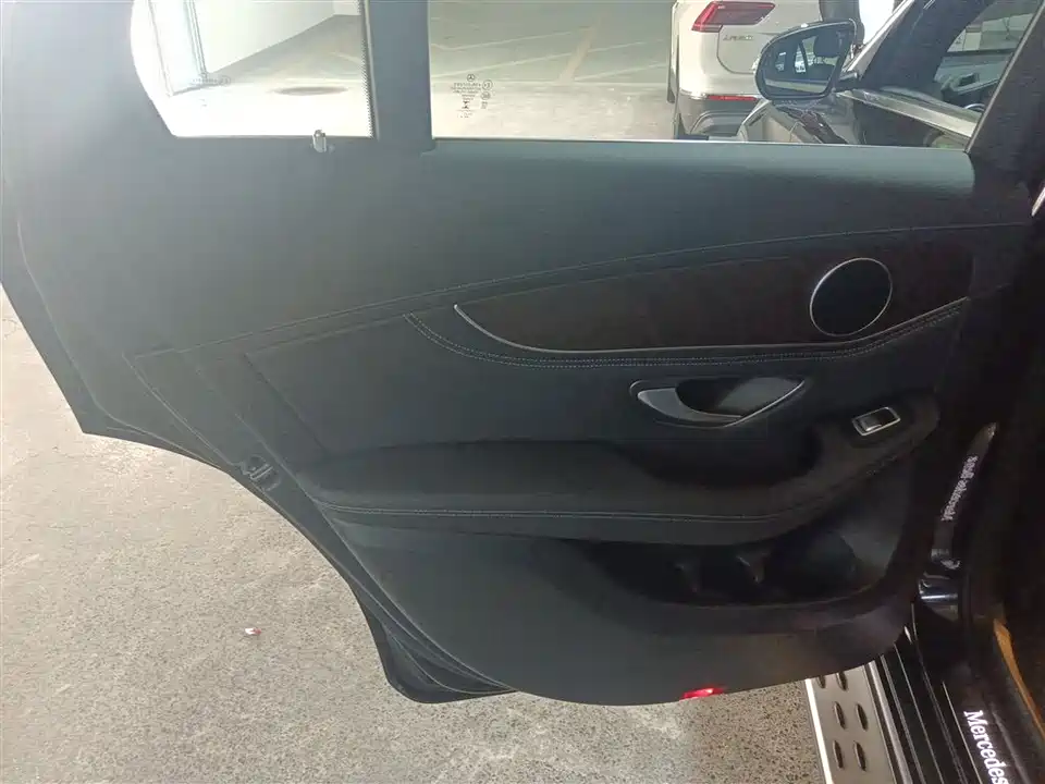 Mercedes-Benz GLC Mercedes-Benz GLC