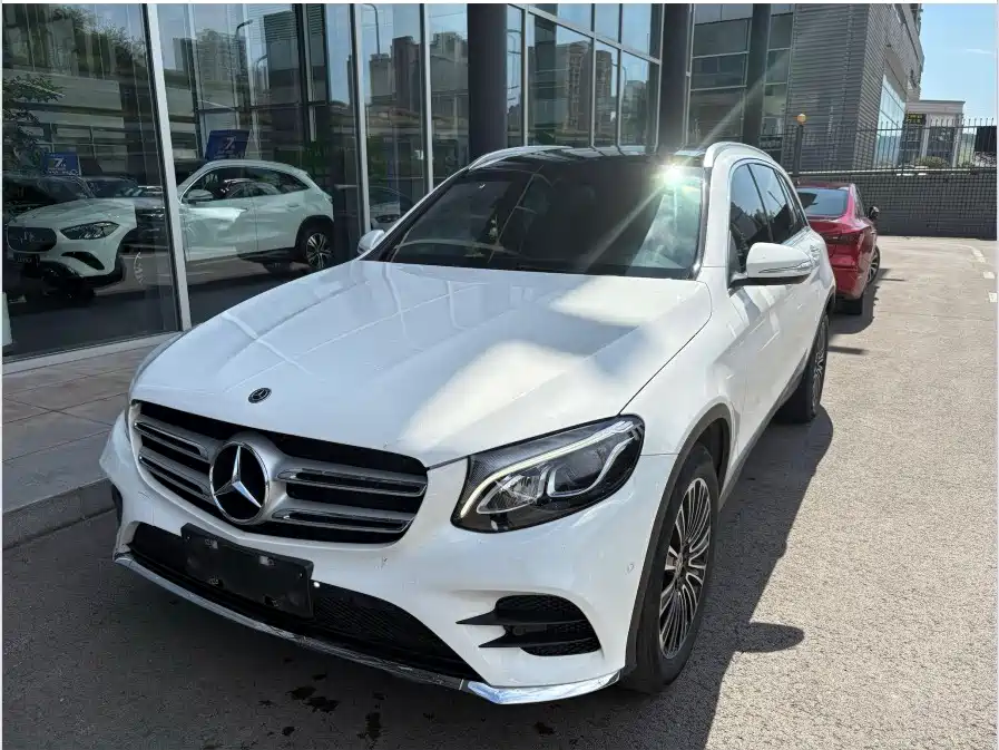 Mercedes-Benz GLC Mercedes-Benz GLC