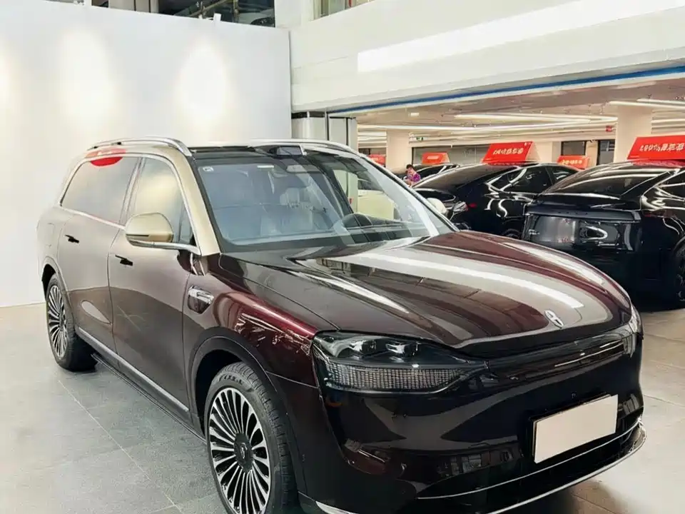 AITO Ask the world M9