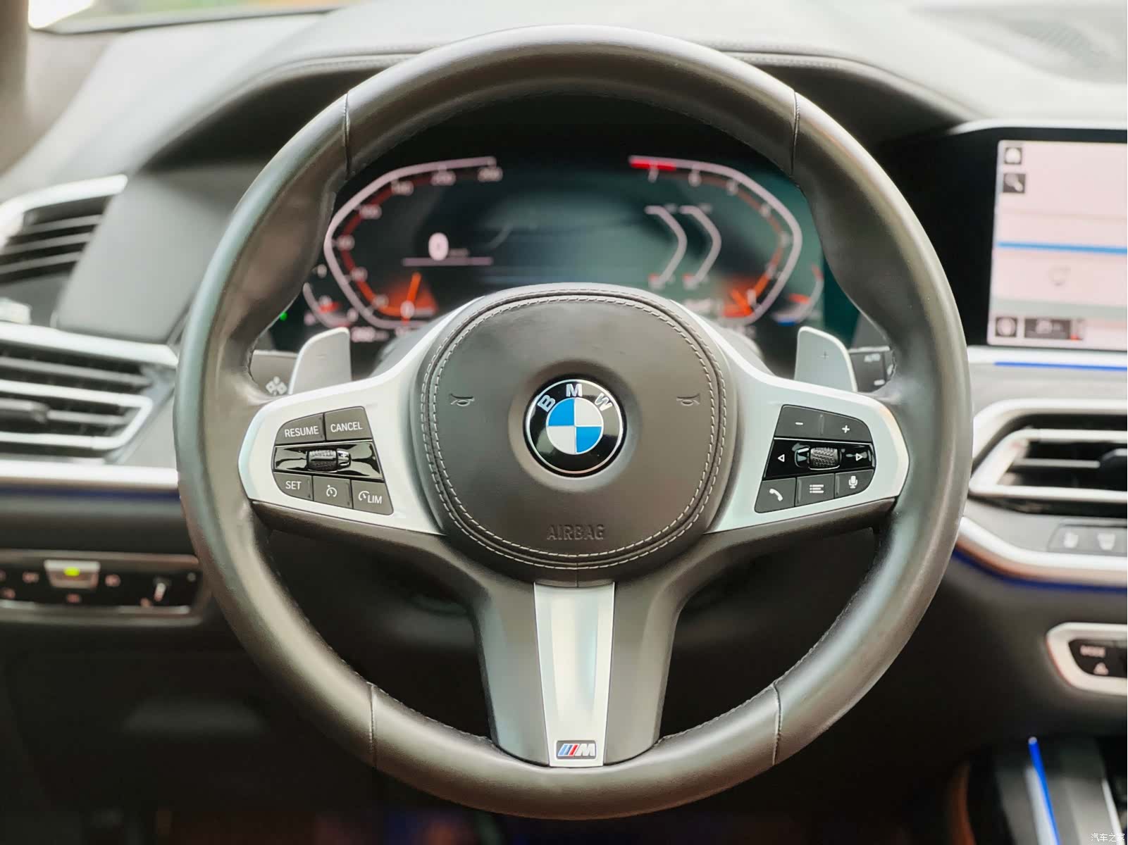 BMW X7, 2022 9