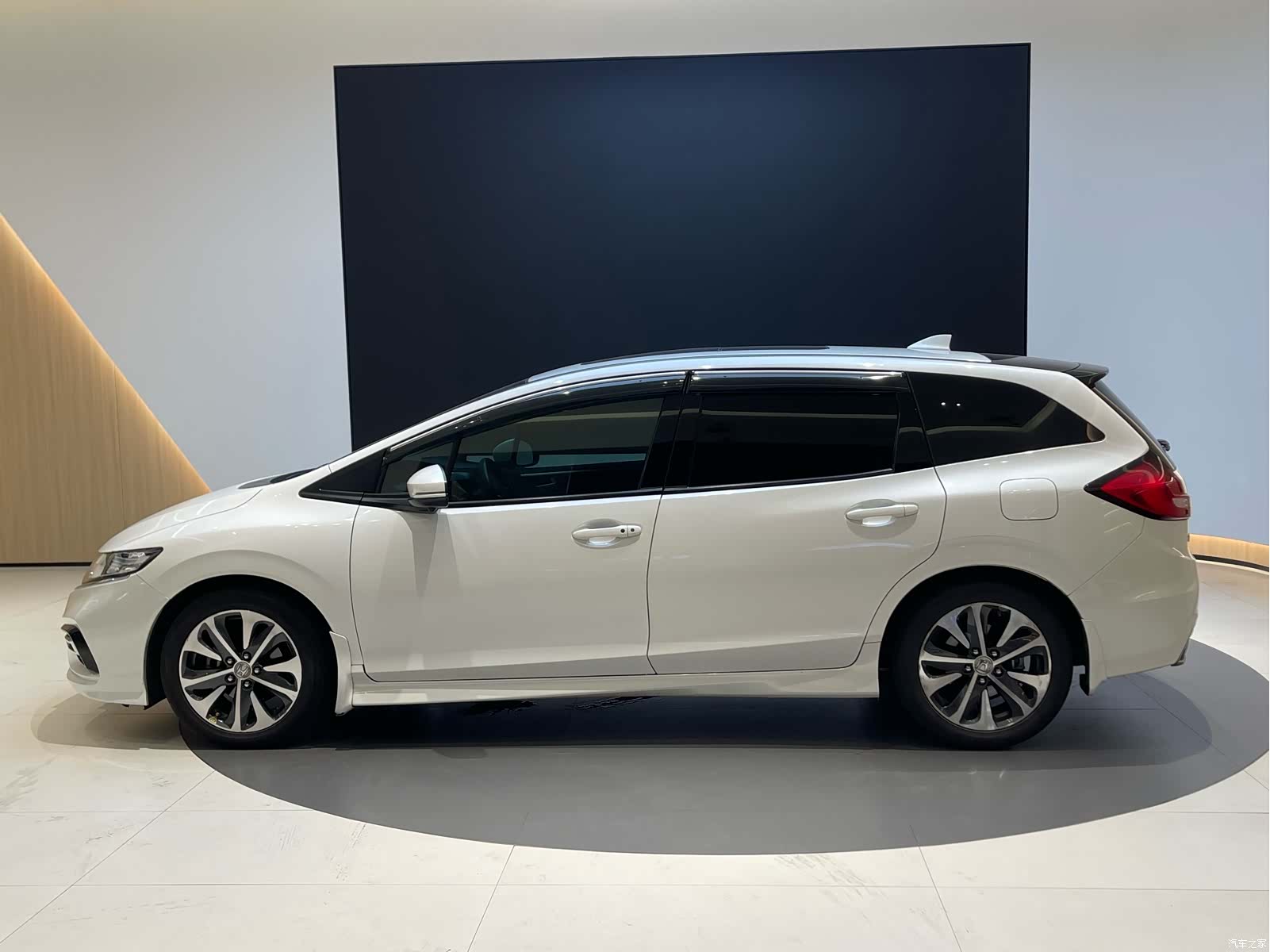 Honda Jade, 2018 4