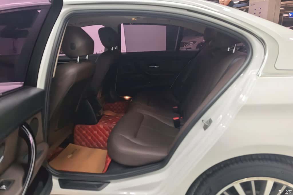 BMW 3 Series, 2019 11