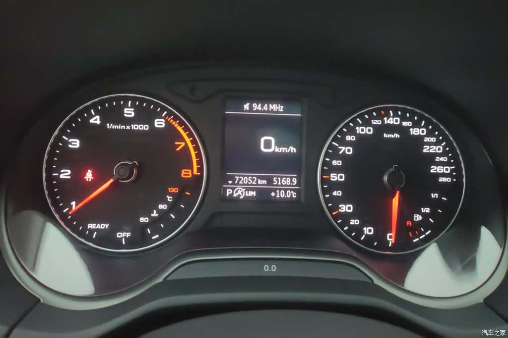 Audi Q2L, 2021 14