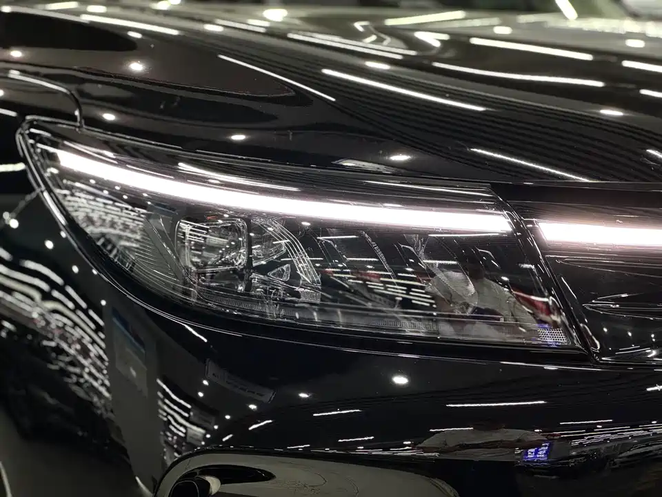 AITO Ask the world M7