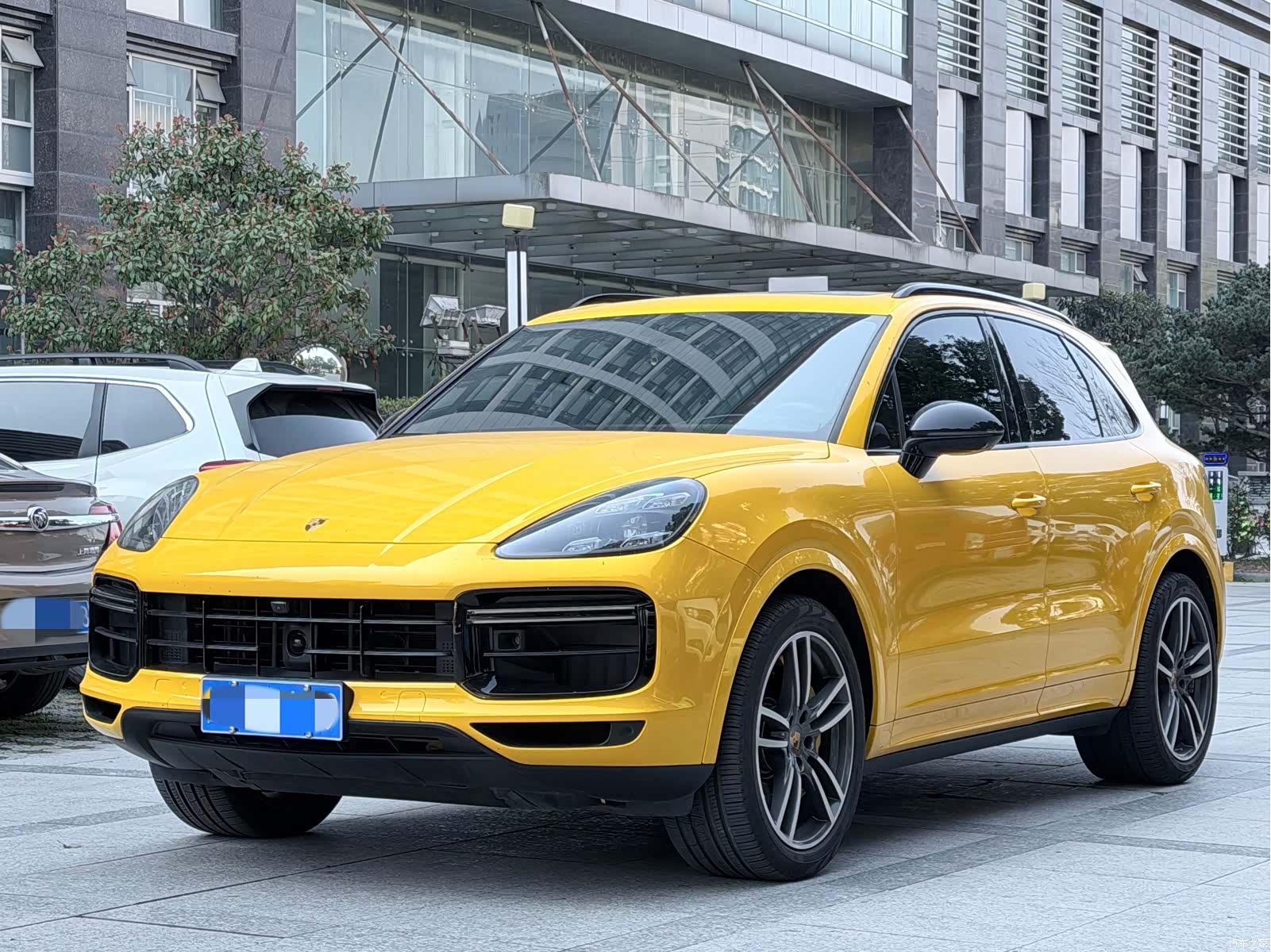 Porsche Cayenne, 2020 1