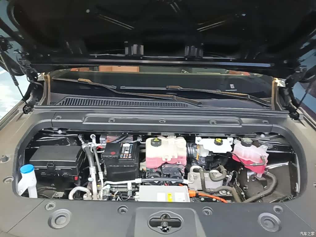 Leapmotor C16, 2025 20
