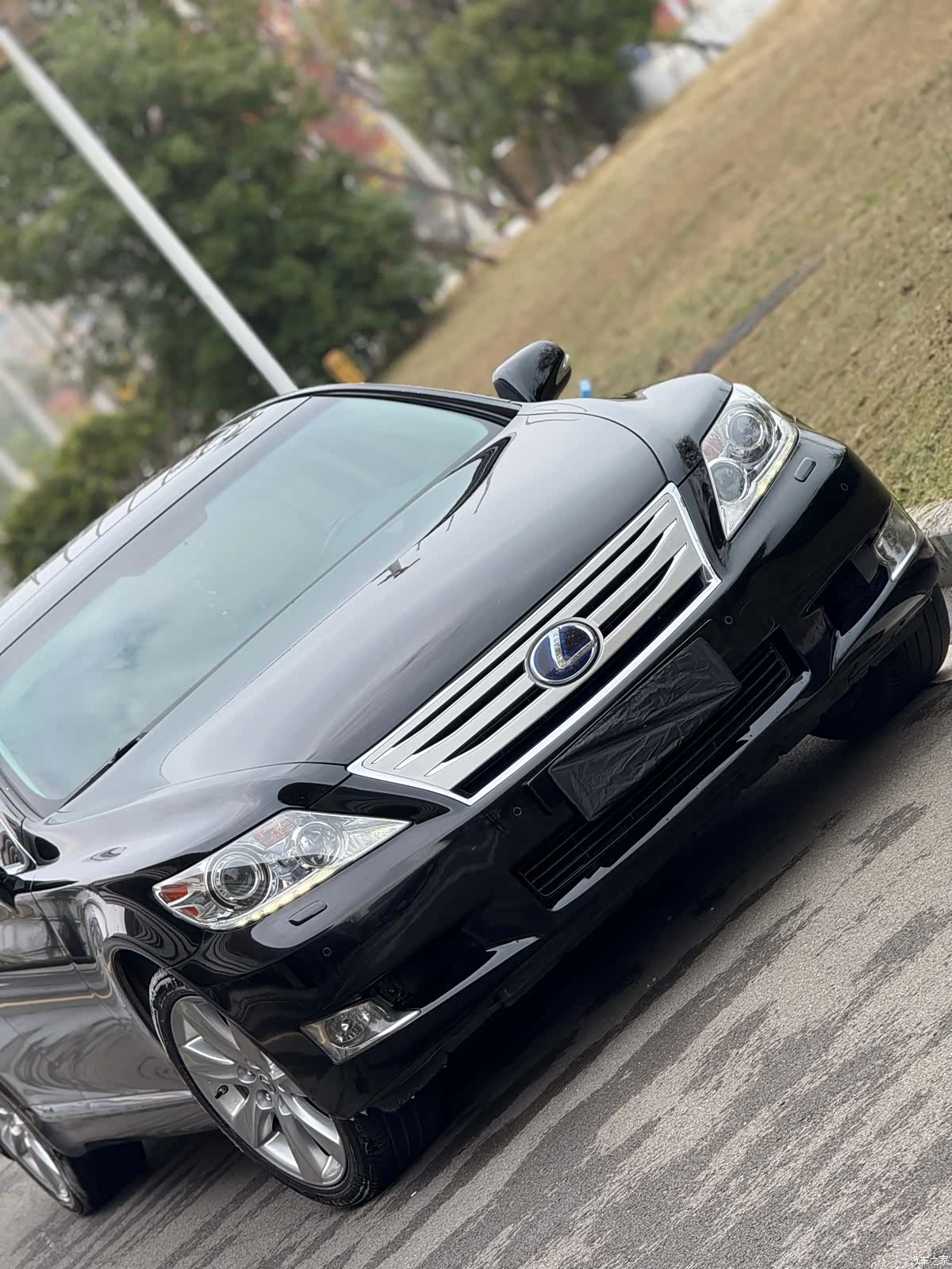 Lexus LS, 2012 11