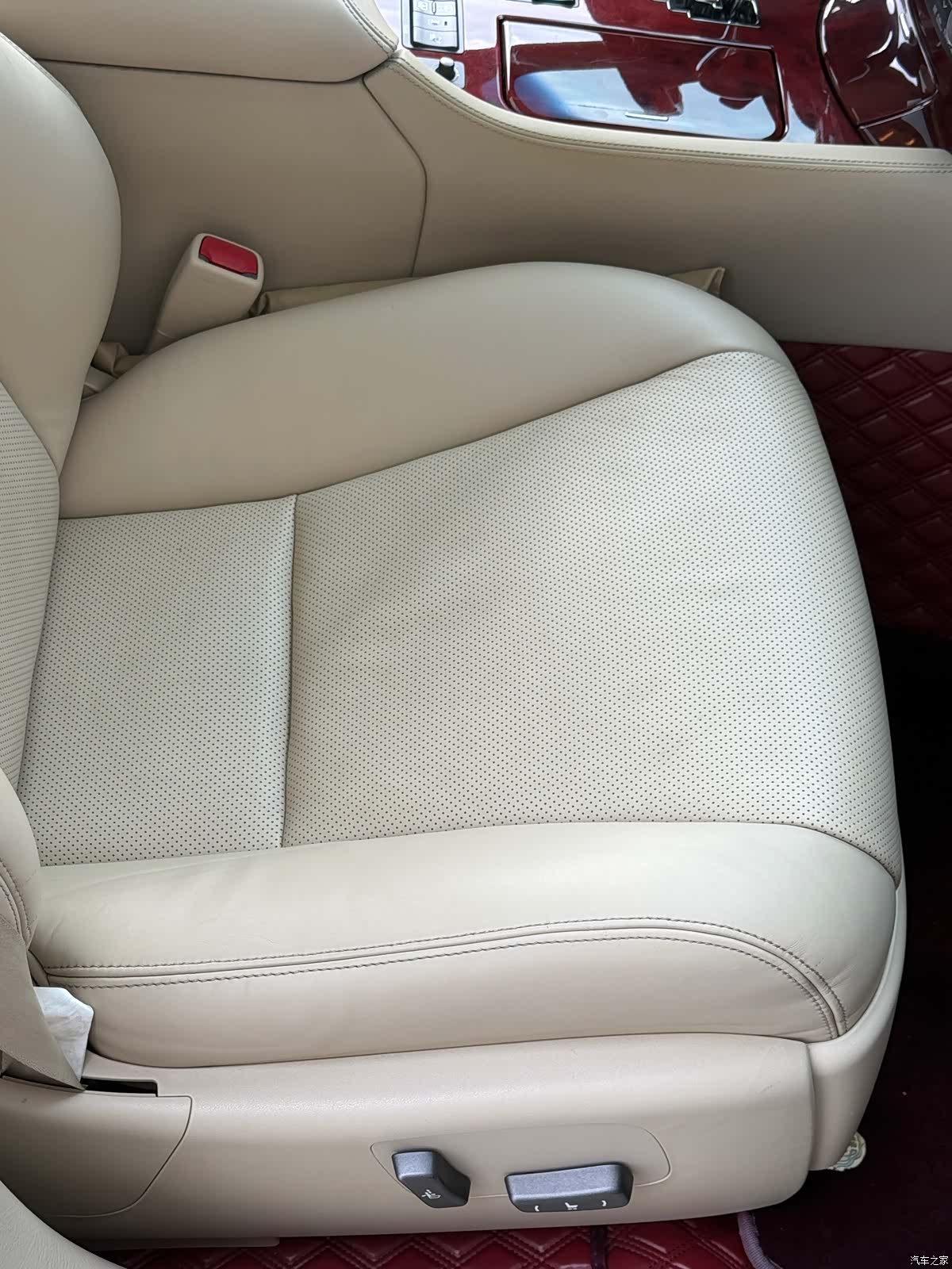 Lexus LS, 2012 27
