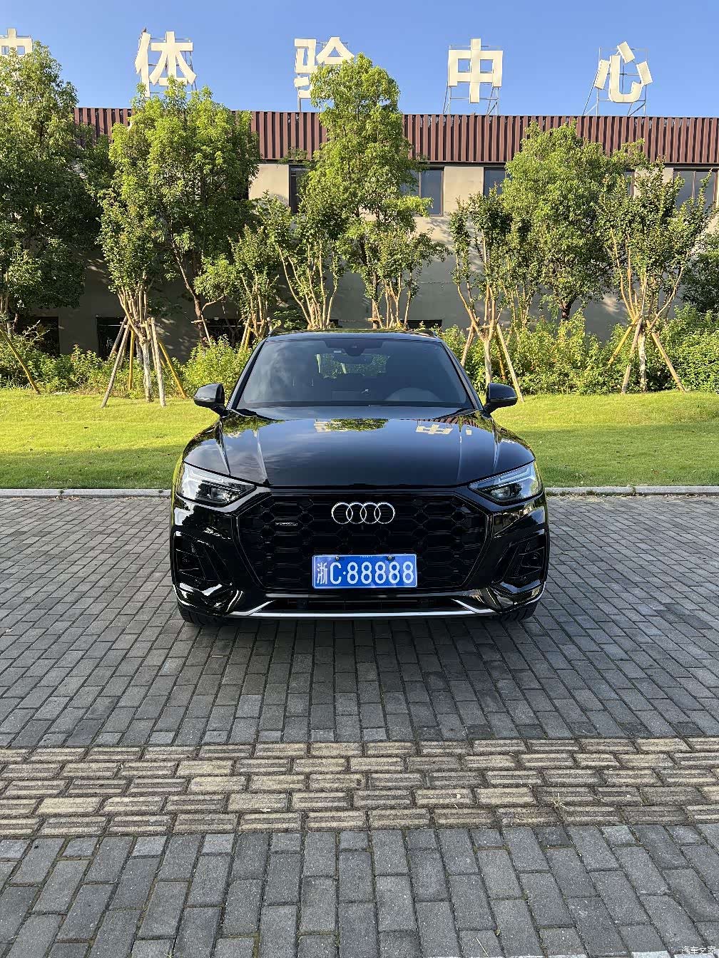 Audi Q5L, 2023 2