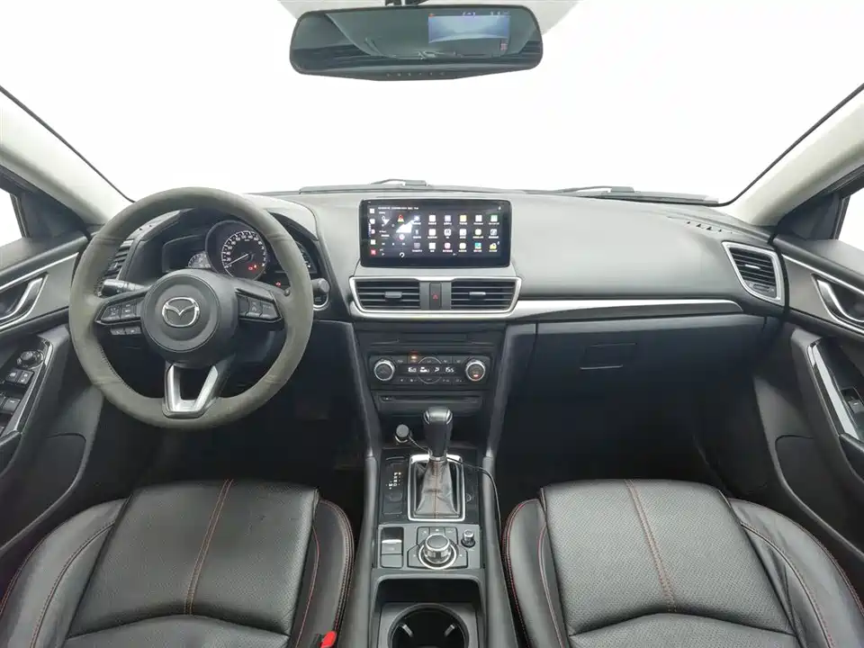 Mazda 3 Angkesaila